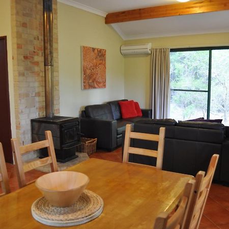Karri Valley Chalets Pemberton Exterior foto