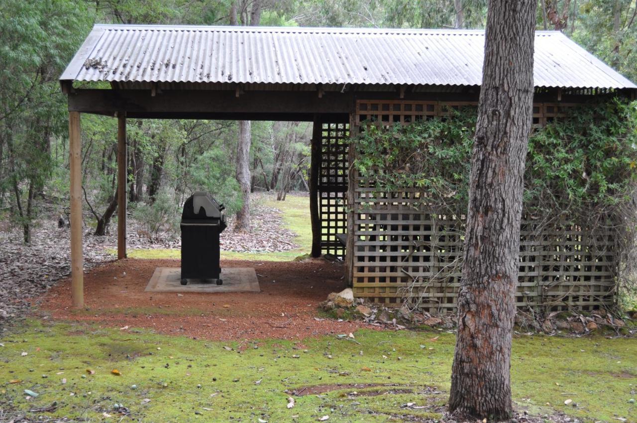 Karri Valley Chalets Pemberton Exterior foto